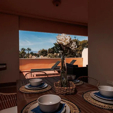 Atico De 4b/4d Mimosas De Banus Apartamento
