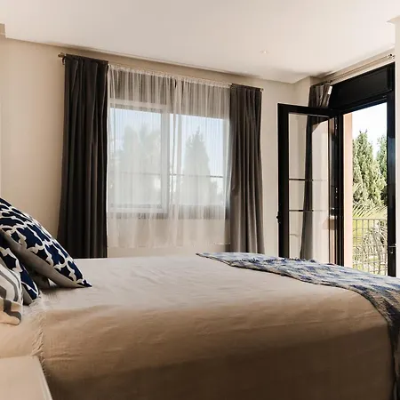 Daire Atico De 4b/4d Mimosas De Banus Marbella