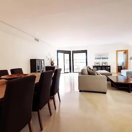 Daire Atico De 4b/4d Mimosas De Banus Marbella